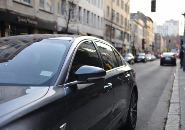 Professional corporate driver services in Dubai